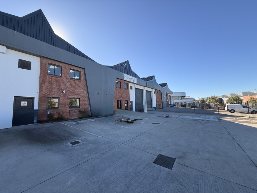 To Let Commercial Property for Rent in Rivergate Western Cape